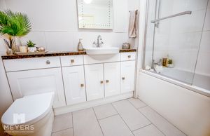 Photo 16- click for photo gallery